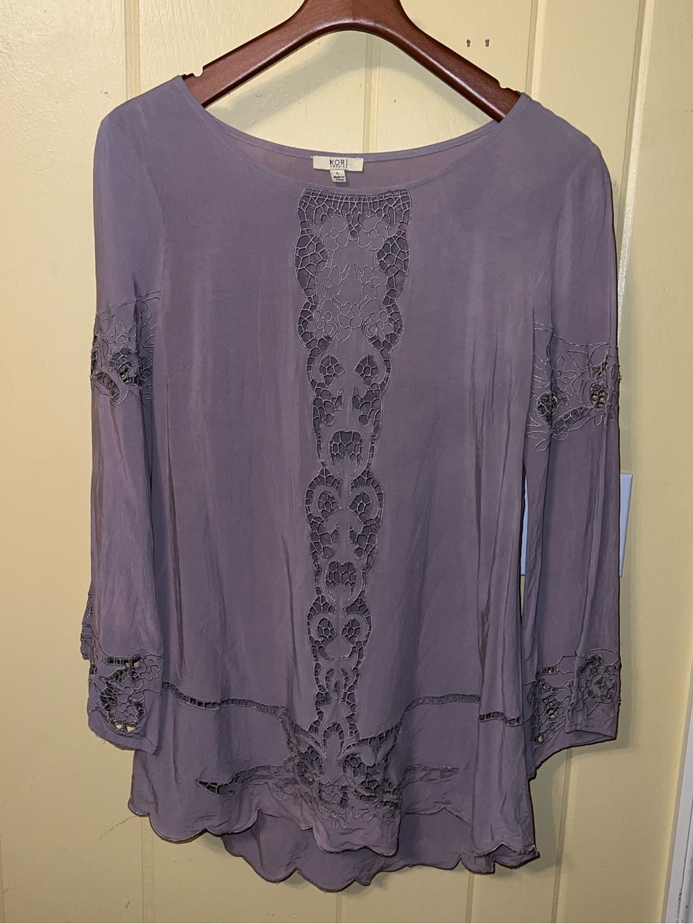 Kori Crochet Lace Bell Sleeve Embroidered Tunic Mauve Romantic Boho Size L - Picture 7 of 9